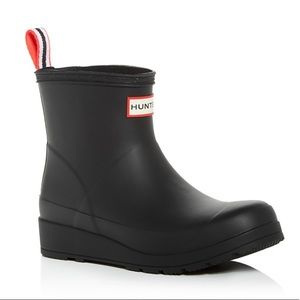 Hunter Play Boots size 10